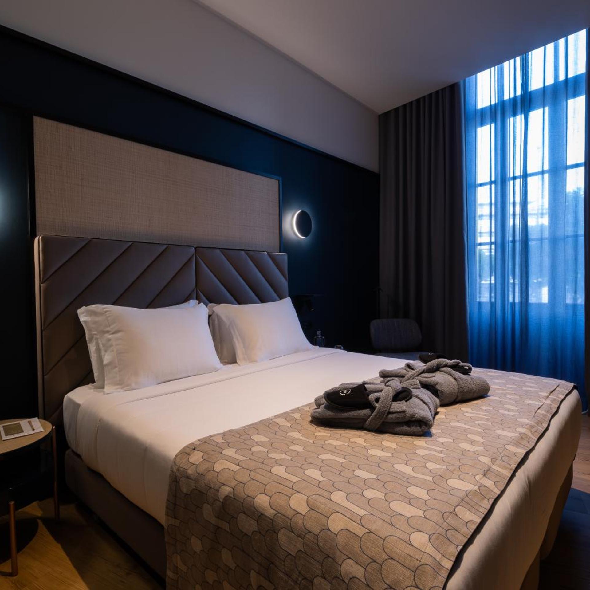 Suite, Sofa