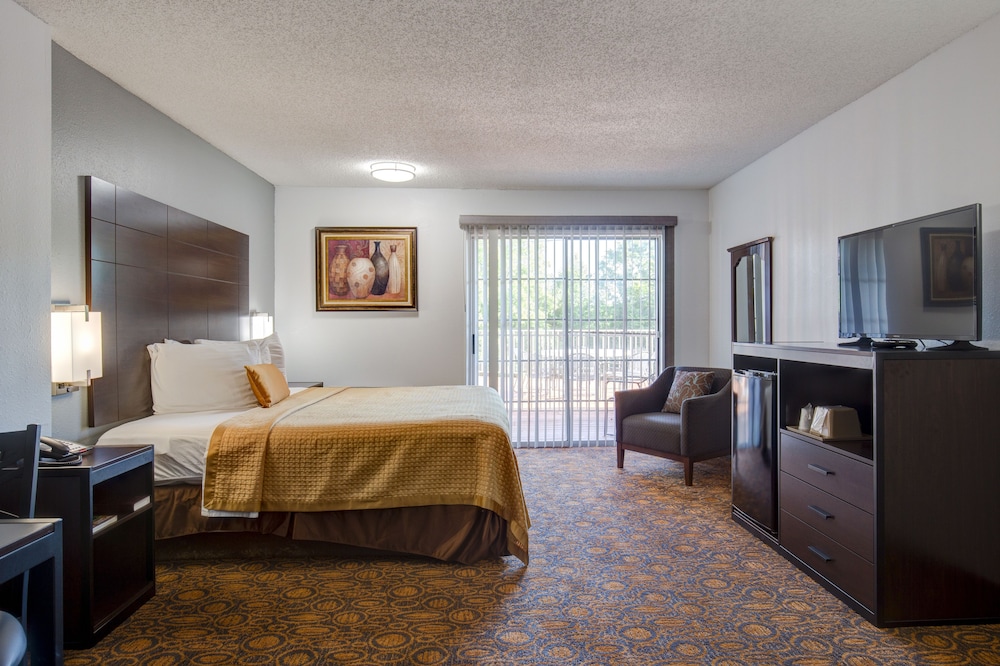 Howard Johnson by Wyndham Branson Theatre District 34/59