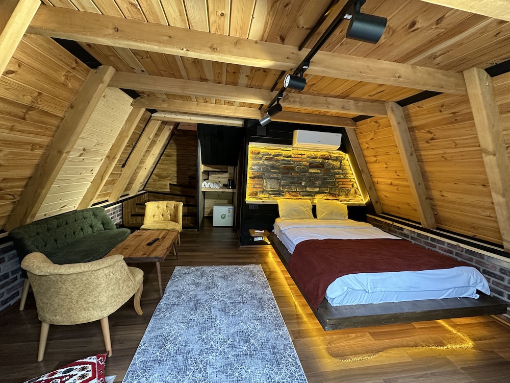 Tanura Bungalows 13/50