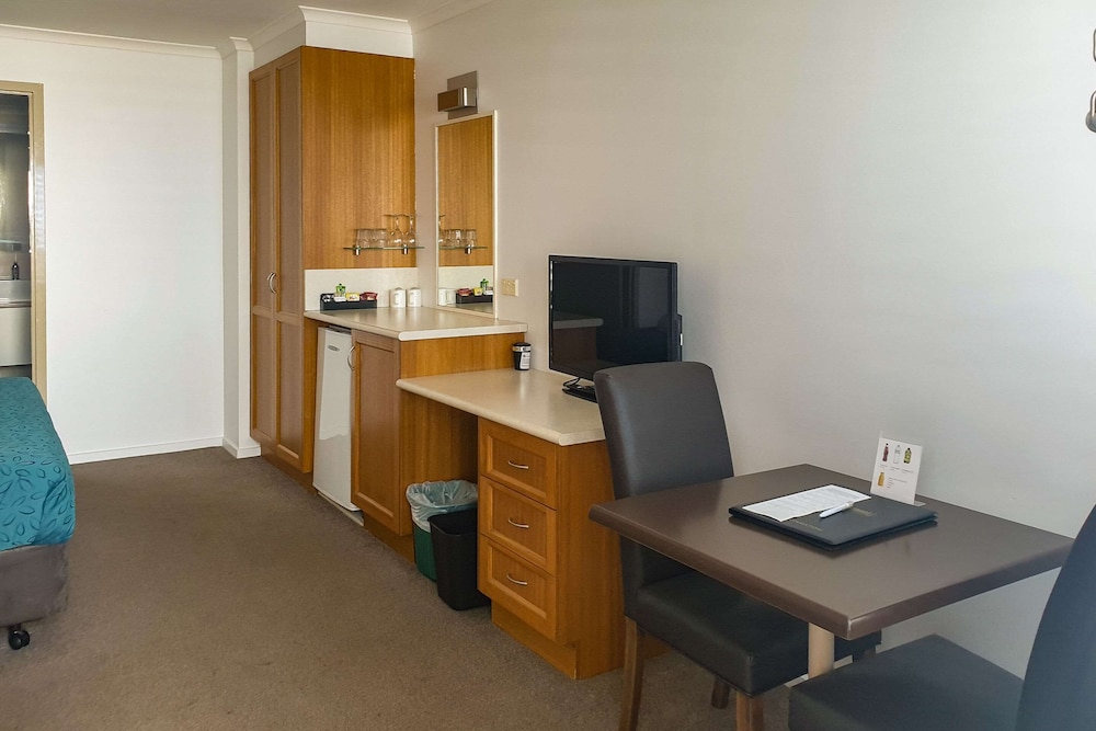 Comfort Inn Warrnambool International 30/32