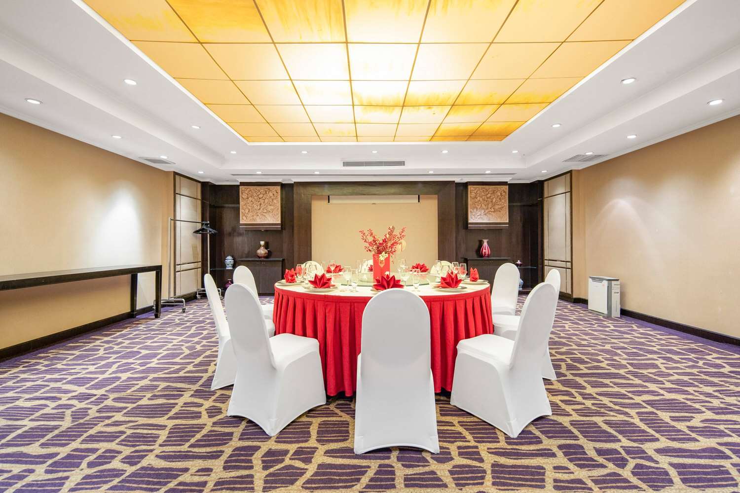 Ramada Plaza by Wyndham Pudong 44/46