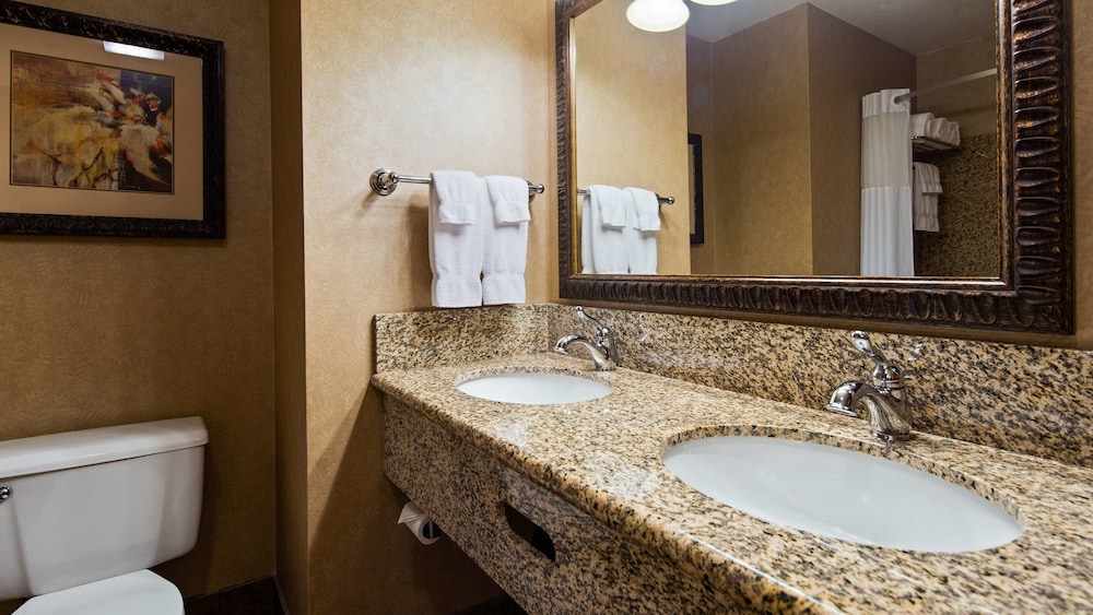 Lloyd Hotel Astoria Bayfront, Ascend Hotel Collection, OR 14/43