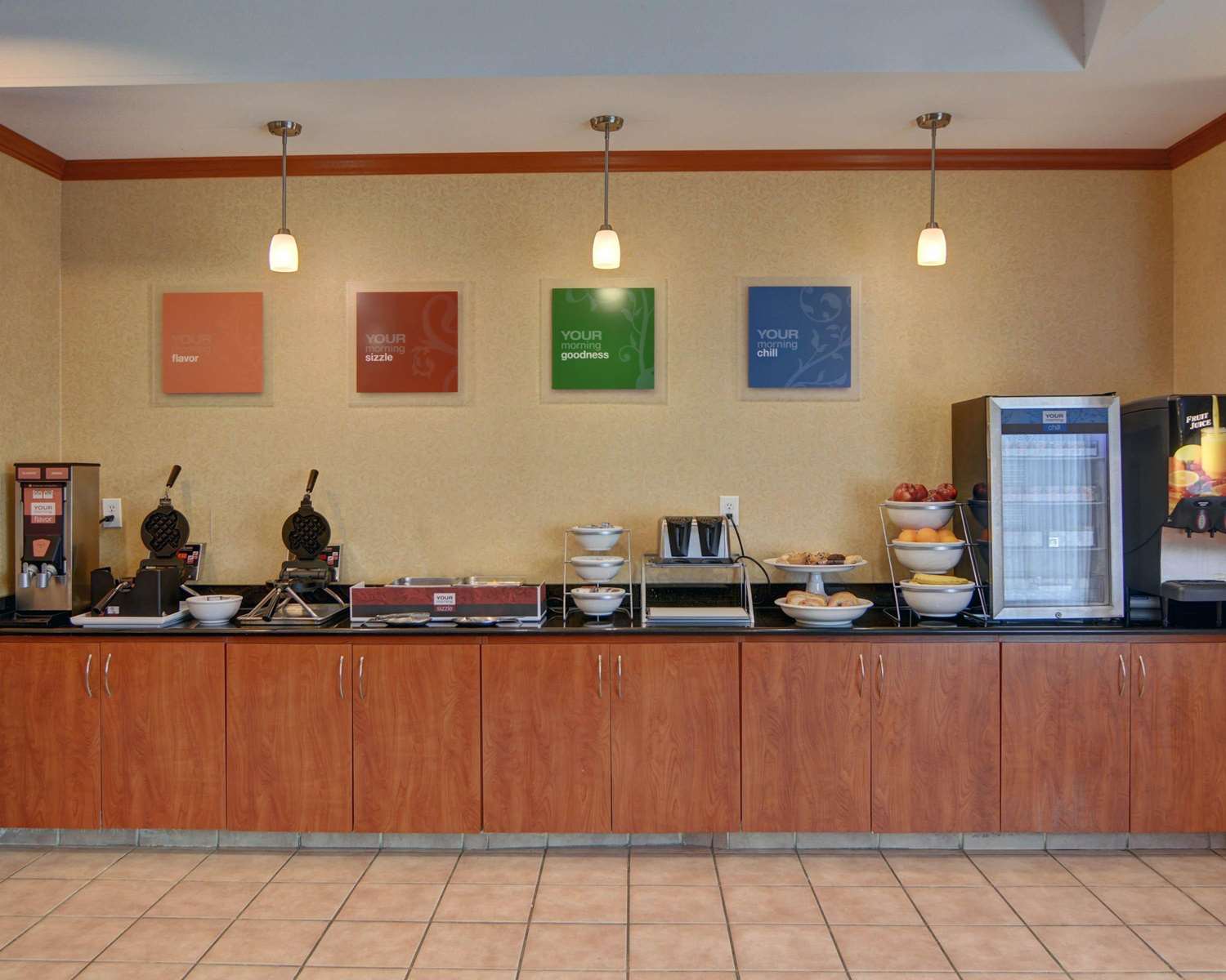 Quality Suites Near Cedar Creek Lake Mabank, TX 4/42