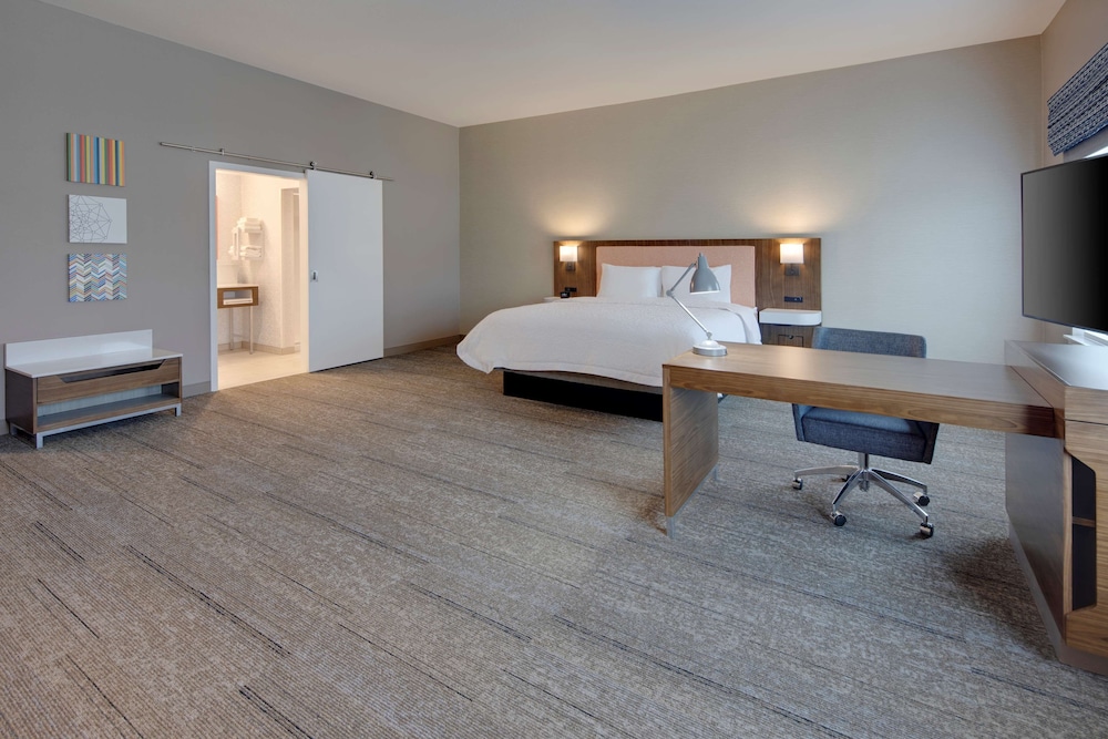 Hampton Inn Santa Cruz West Ca 17/48