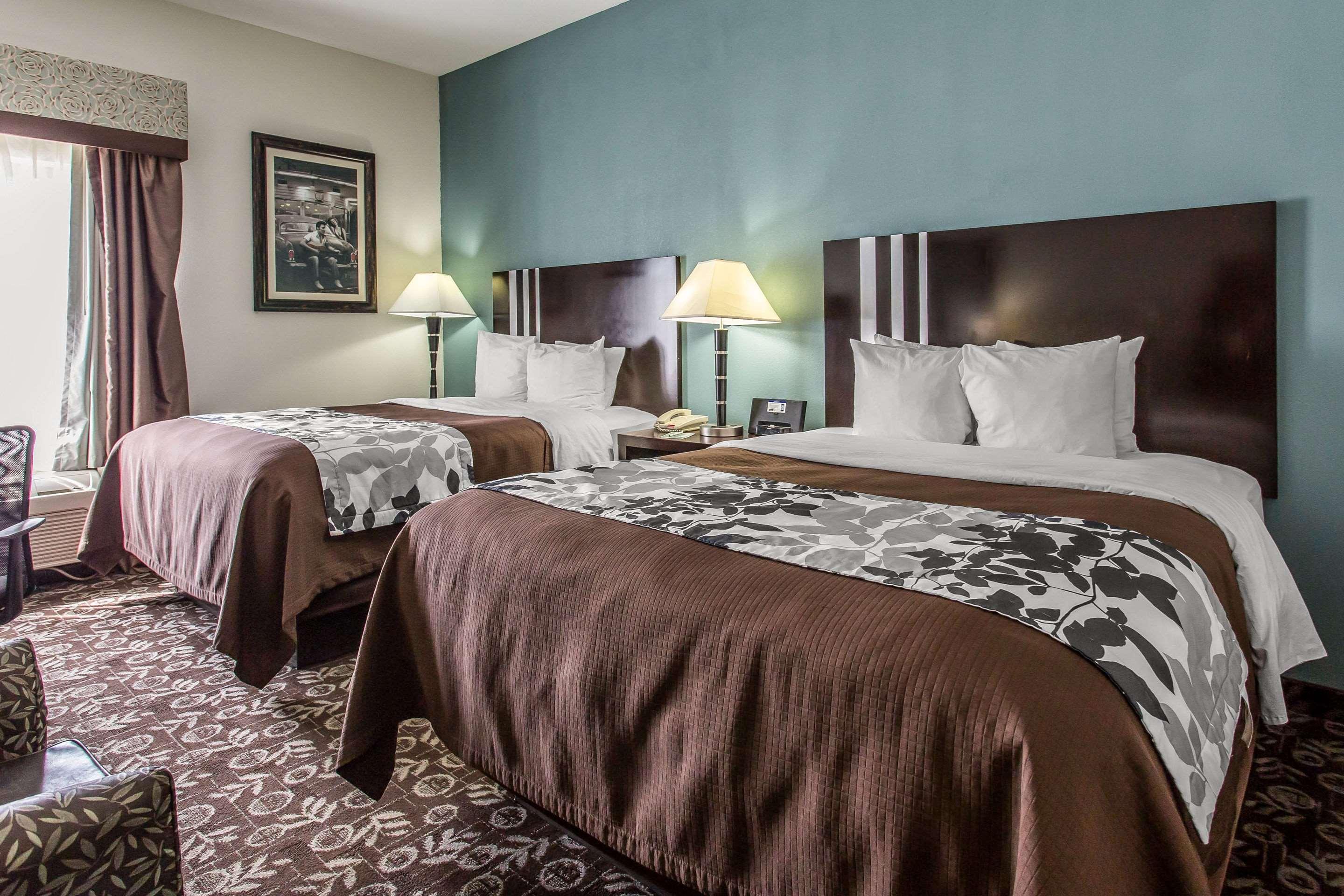 ROOM, 2 QUEEN BEDS