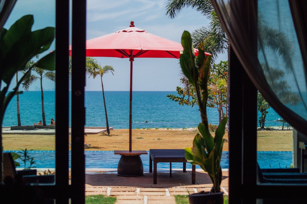 Thai Island Dream Estate 58/70
