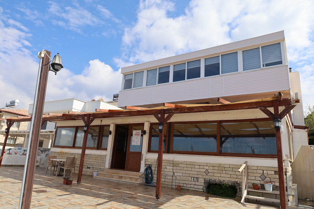 Demir Otel Restaurant 2/41