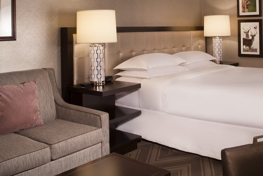 Sheraton Bucks County Hotel 14/61