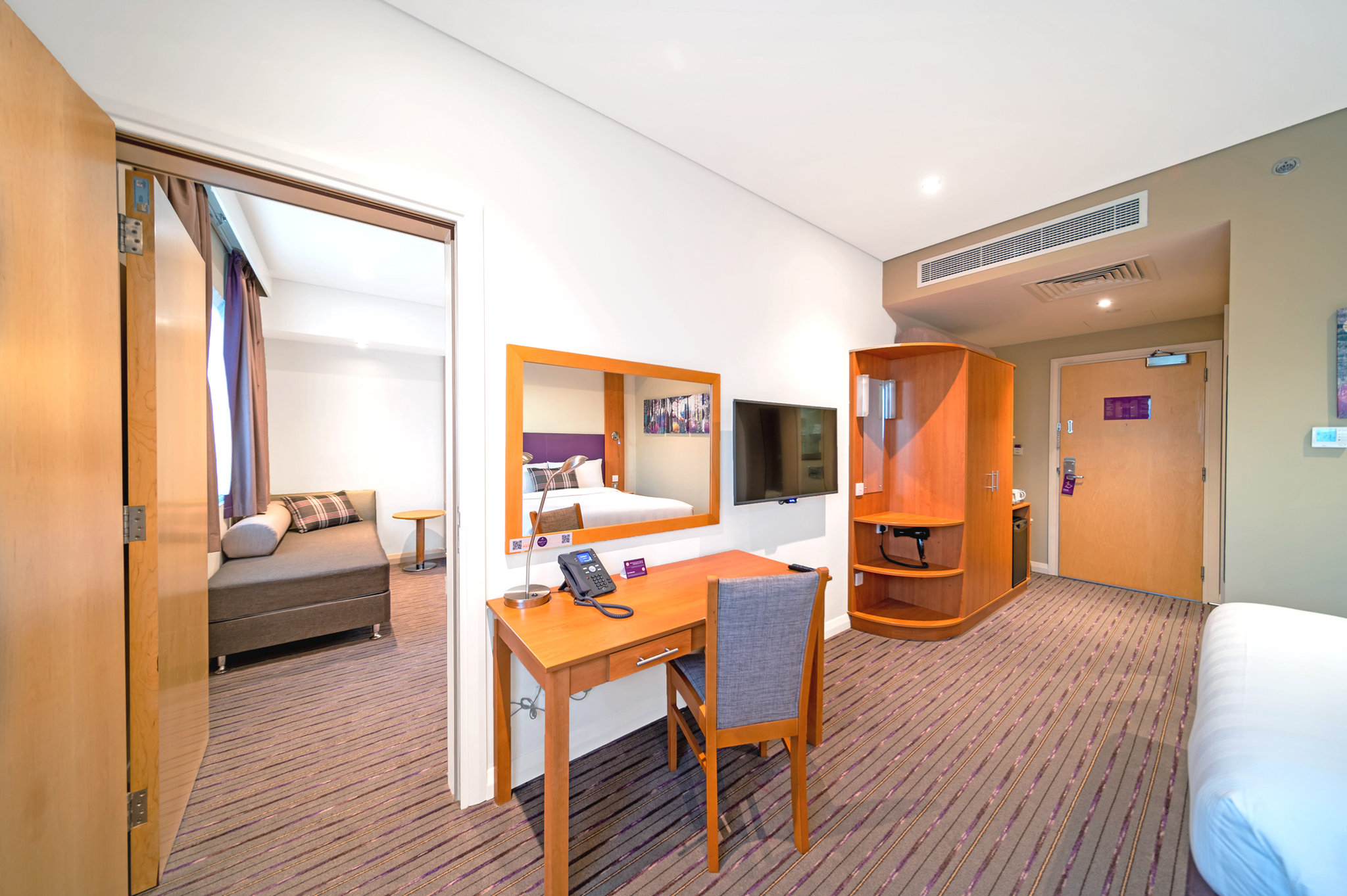 Premier Inn Dubai Investments Park 3/11