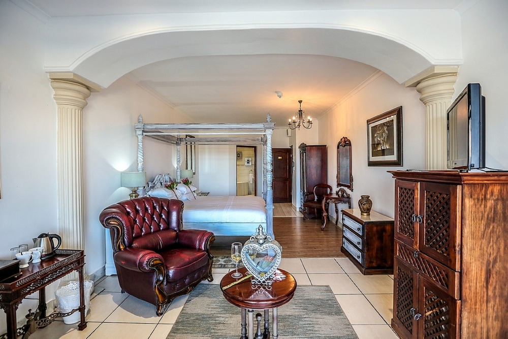 Misty Waves Boutique Hotel 50/79