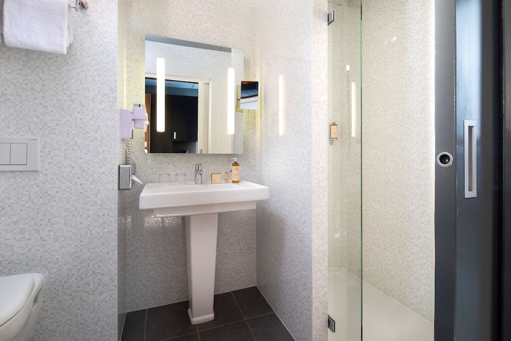 Best Western Plus Hotel Isidore 10/64