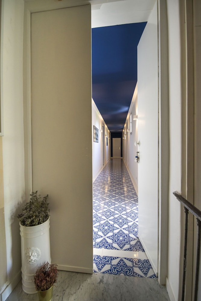 Crudo Home 27/76