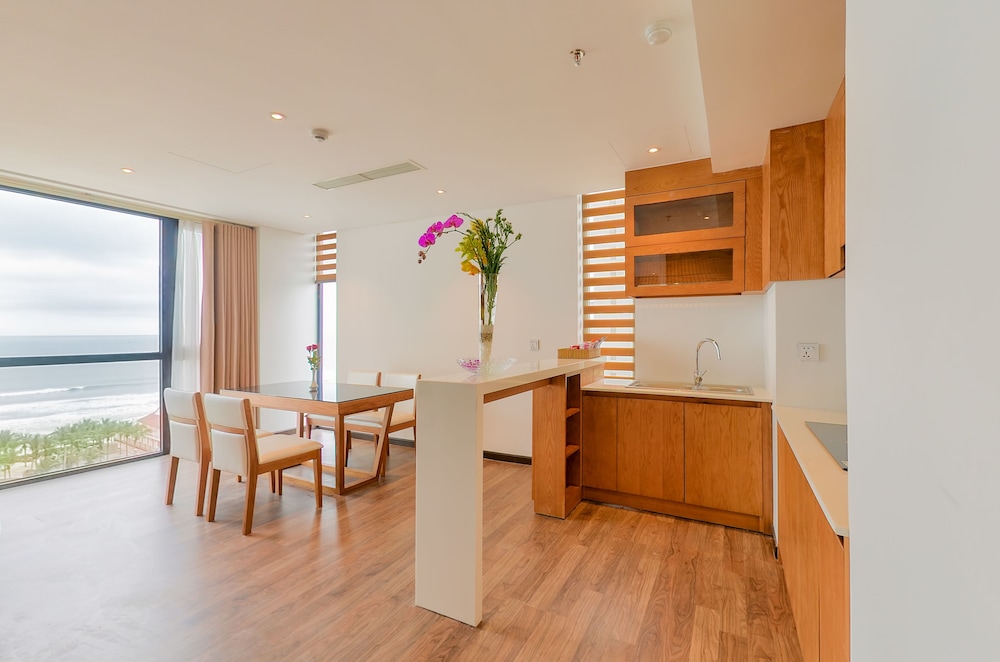Soho Boutique Da Nang Hotel 49/61