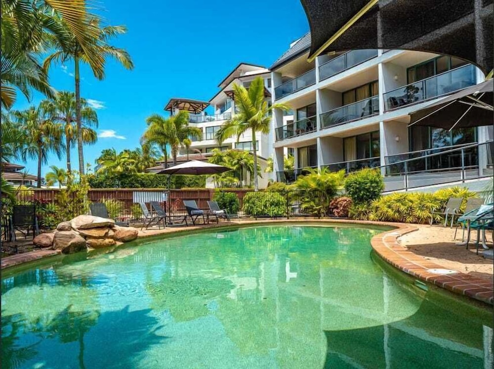SHELLY BAY RESORT 42/50
