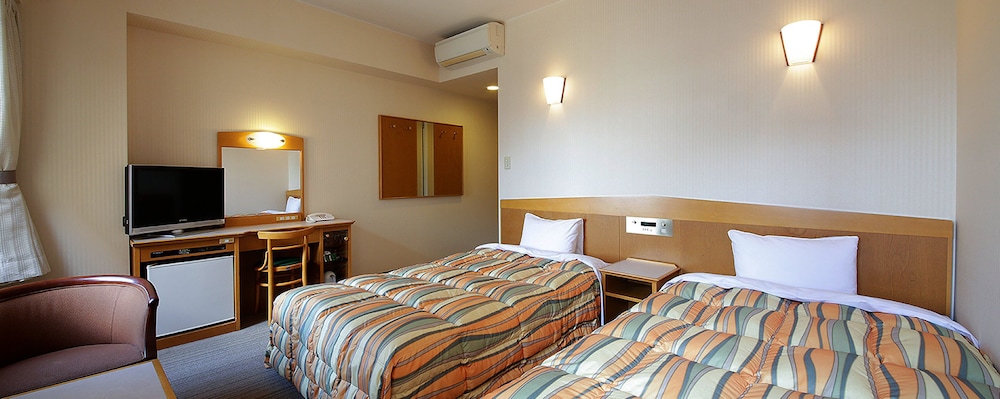 Nagoya B S Hotel 23/55