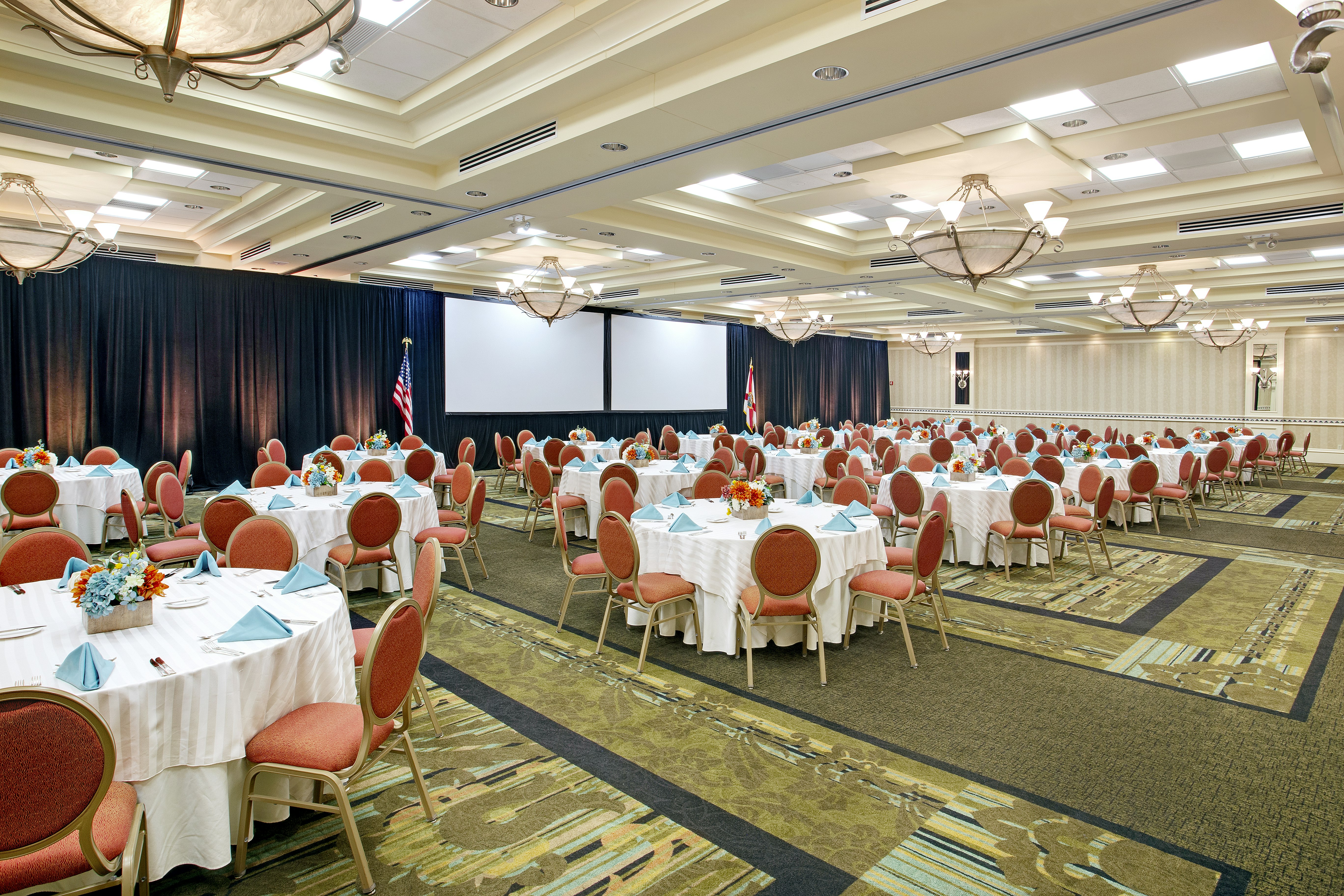 Hilton Naples 55/66