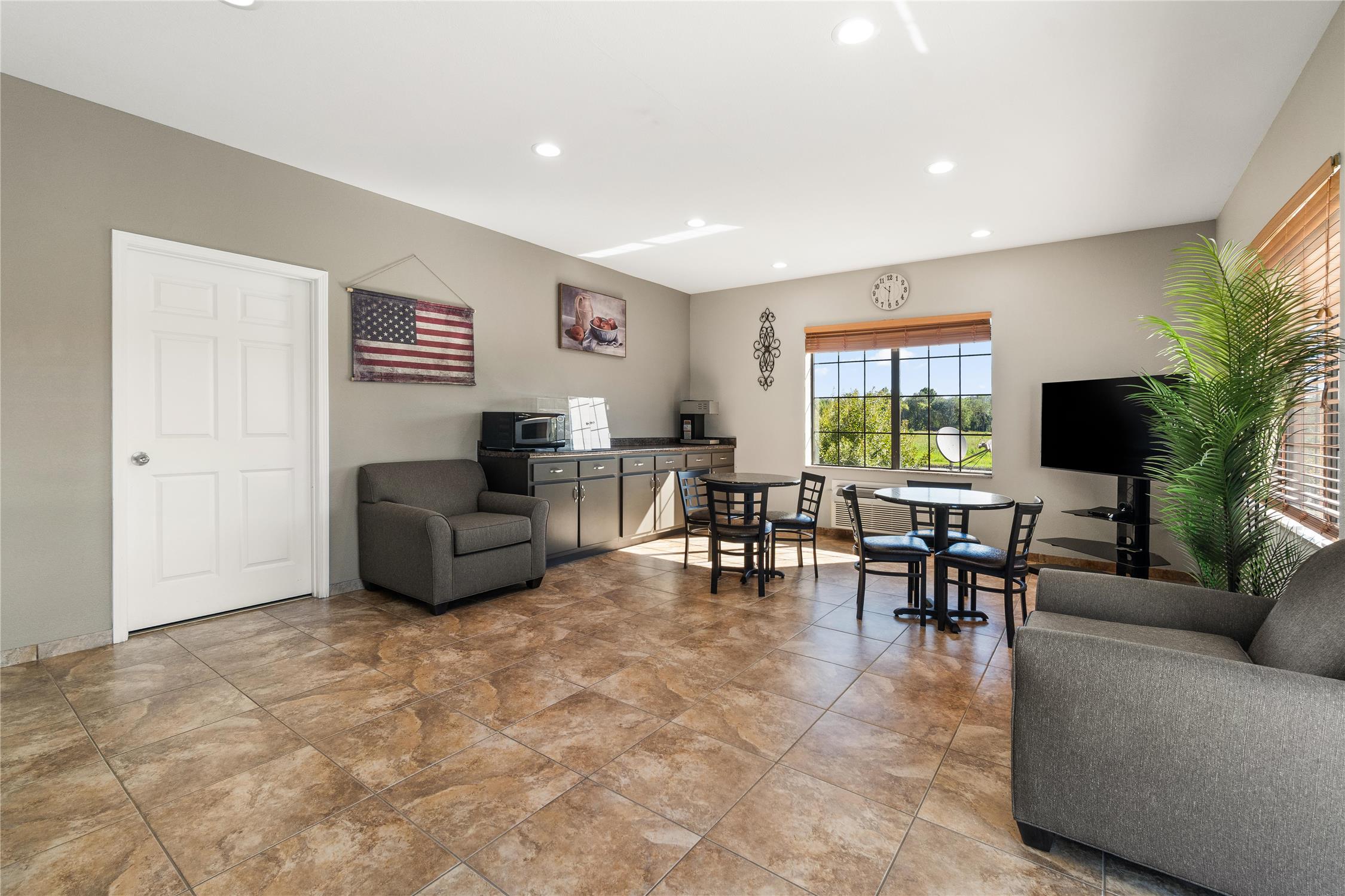 Americas Best Value Inn - Byhalia 15/27