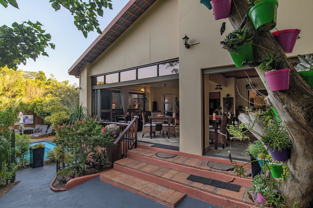 Elephant Coast Guest House 3/50