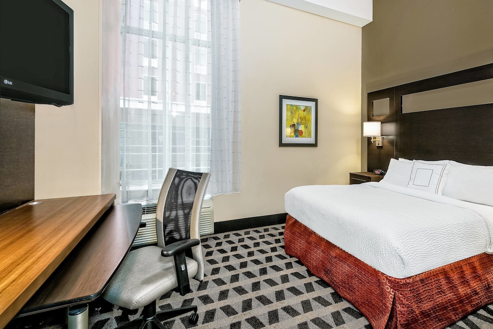 TownePlace Suites by Marriott San Antonio Downtown Riverwalk 12/35