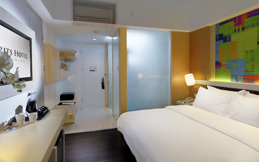 Brits Hotel Karawang 21/49