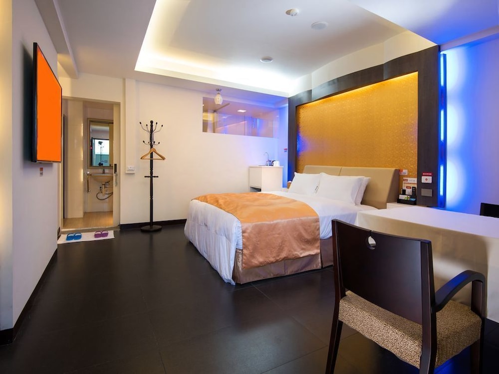 M Garden Business Hotel 16/36