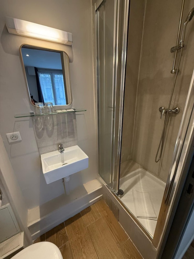 Hoteliere Lafayette 39/44