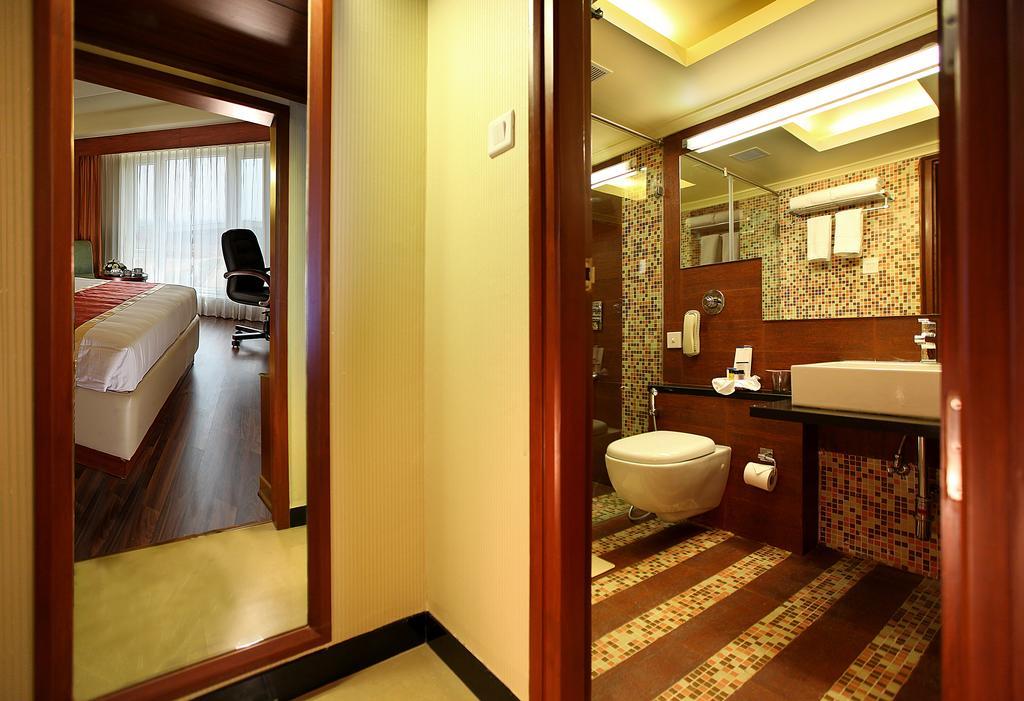 HOTEL LACLASSIC 29/29