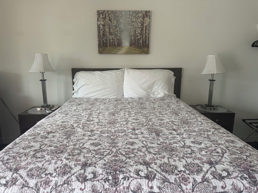 Sonoma Lodge 28/62