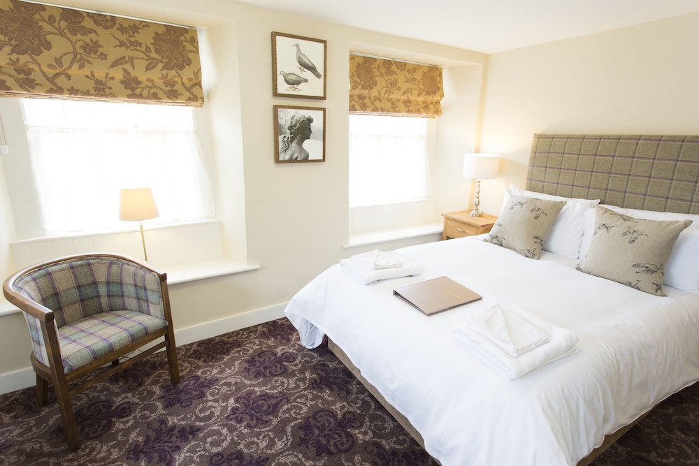 George Hotel 14/47