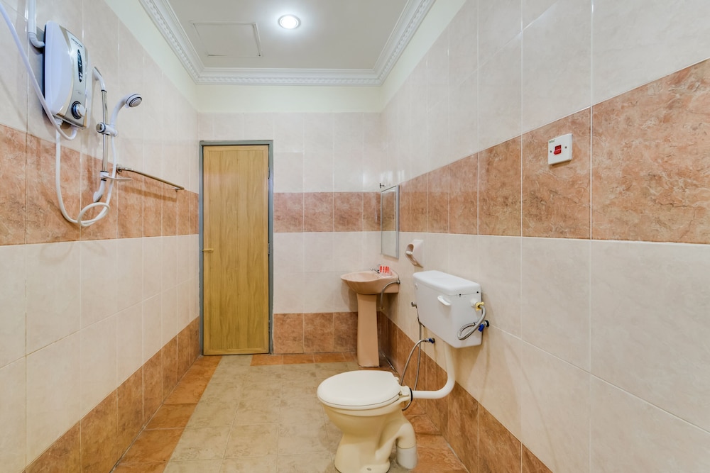 OYO 44033 Terap Inn Kuala Nerang 21/21