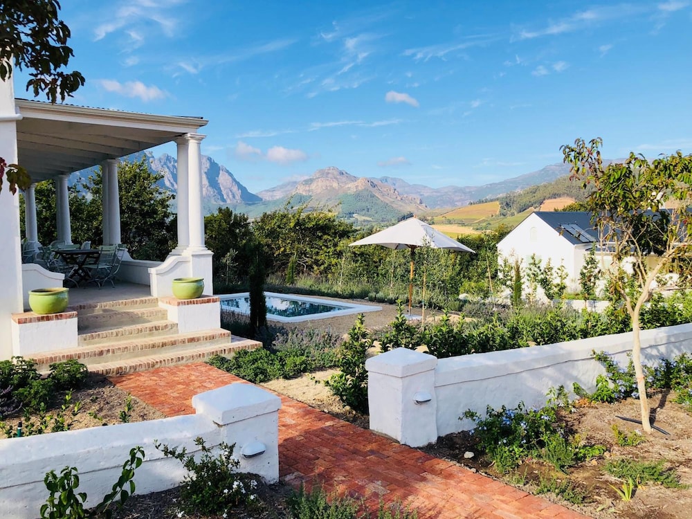 La Cotte Orchard Cottages 40/50