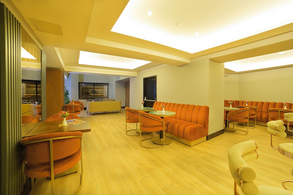 Downtown Sirkeci Hotel 40/61