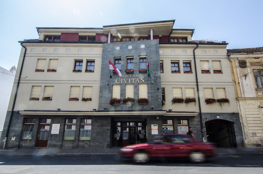 CIVITAS BOUTIQUE HOTEL 2/79