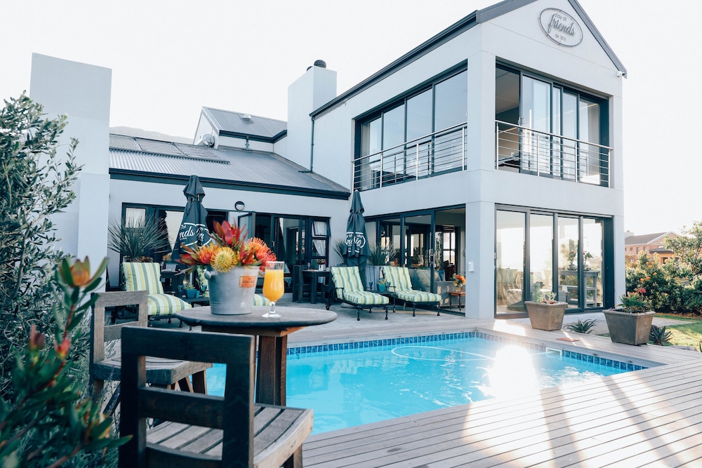 Stay at Friends (Guest house) 42/50