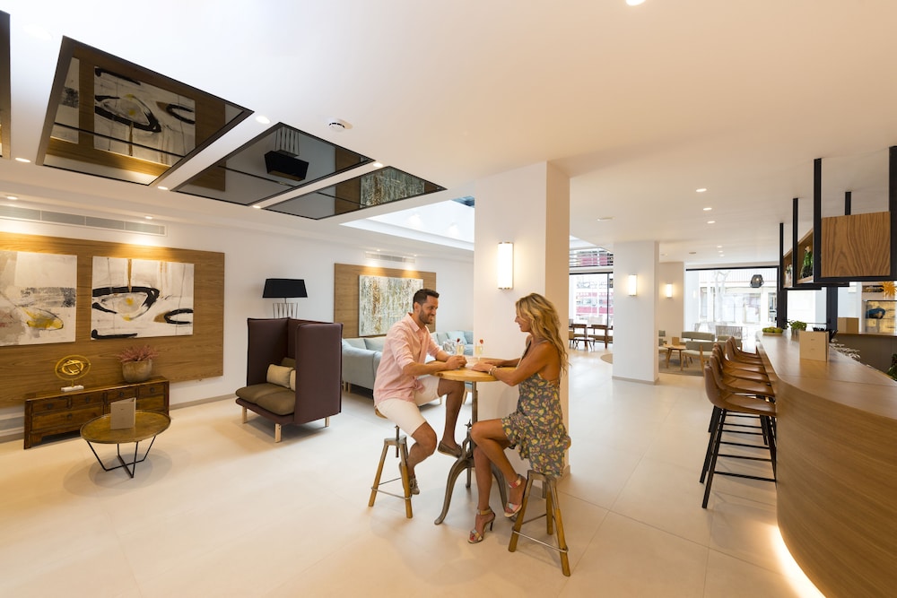 Kyrat Amarac Suites 26/41