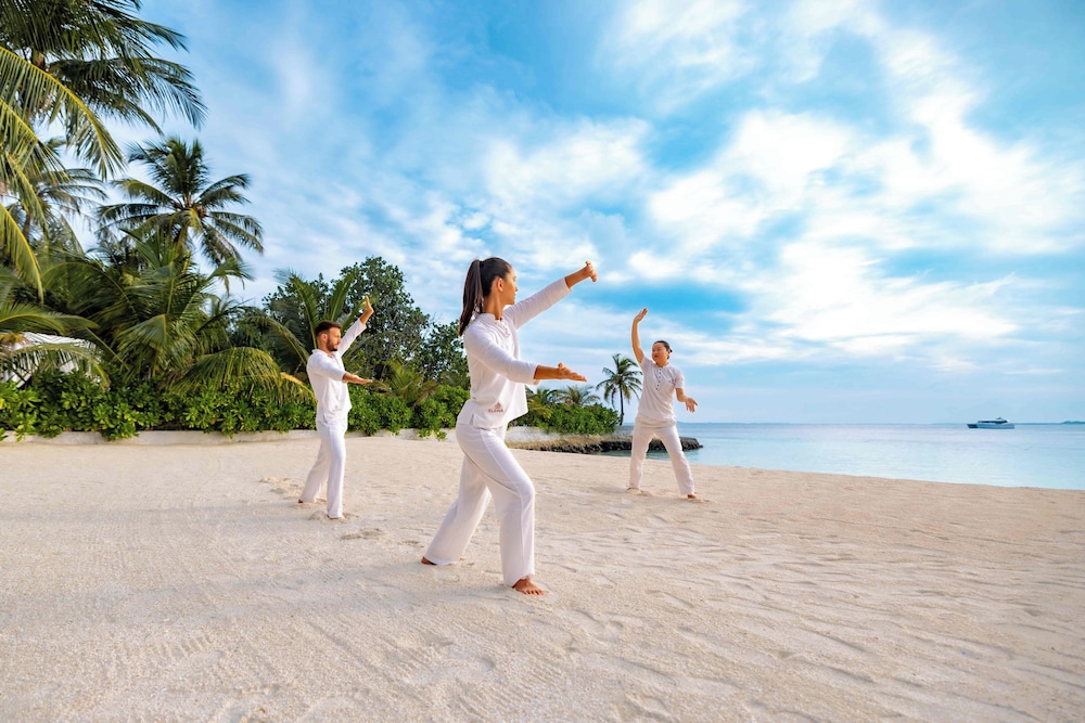 Ozen Reserve Bolifushi 131/136