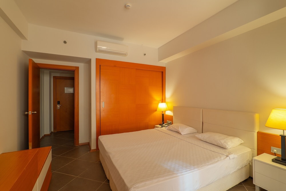 Karya Family Resort 19/88