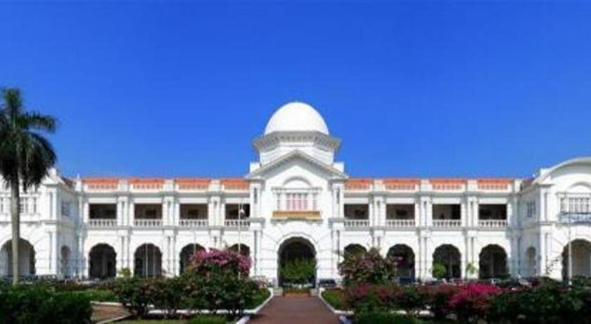 V Plus Hotel Ipoh 28/30