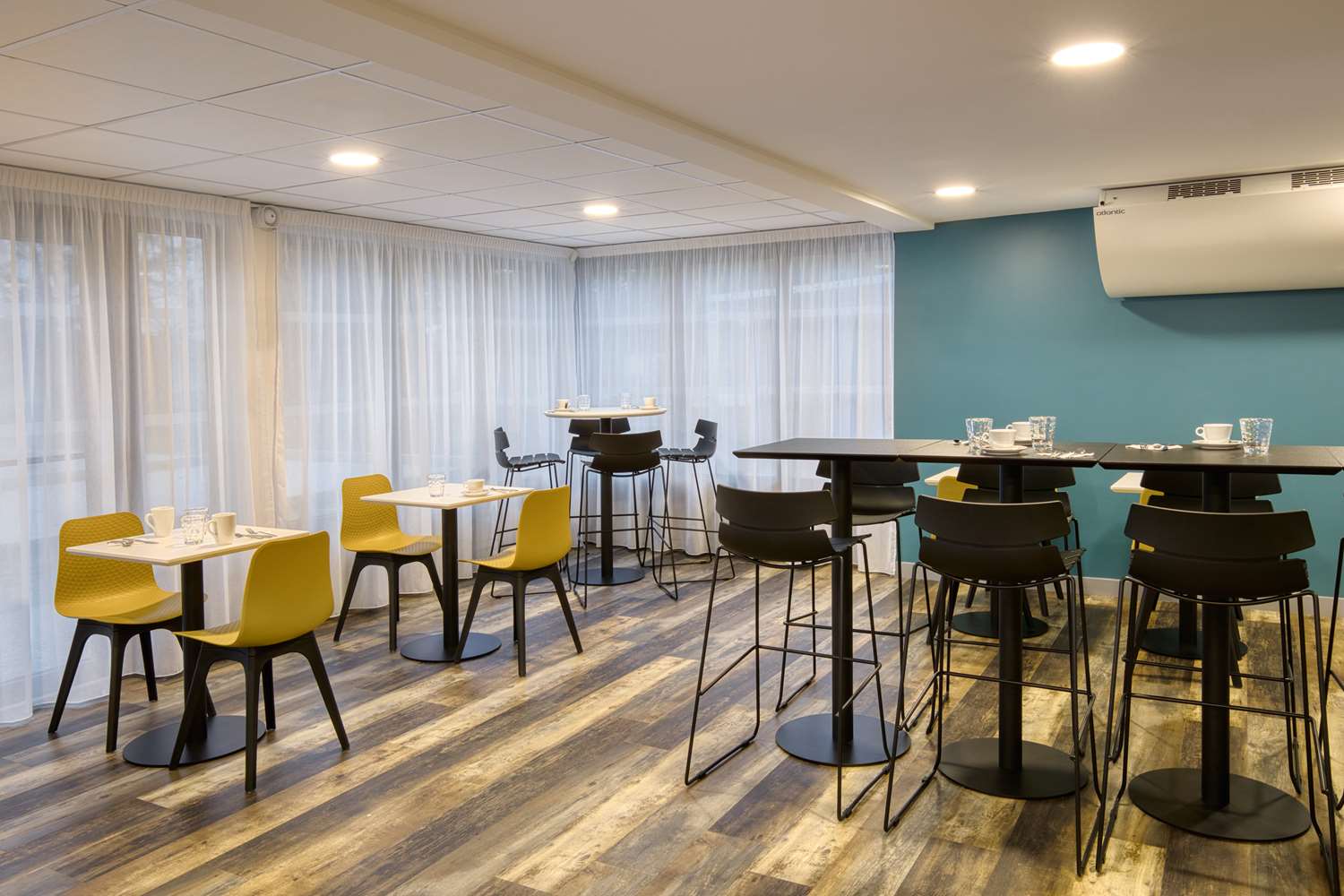 Sure Hotel By Best Western Les Portes De Montauban 26/41
