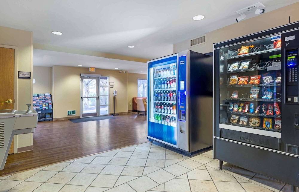 Extended Stay America - Boston - Waltham - 32 4Th Ave 8/51