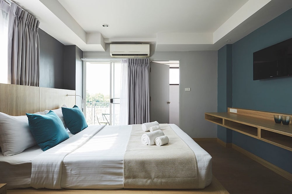 Theorie Hotel Sukhumvit 107 by Tolani 6/35