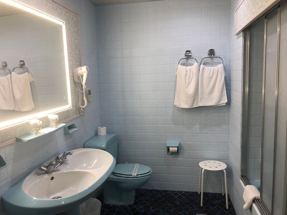 Marques de Santillana Hotel 6/60