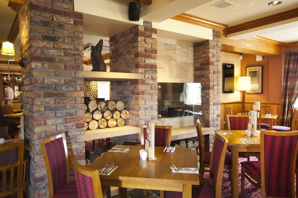 Premier Inn Edinburgh A7 (Dalkeith) 40/56
