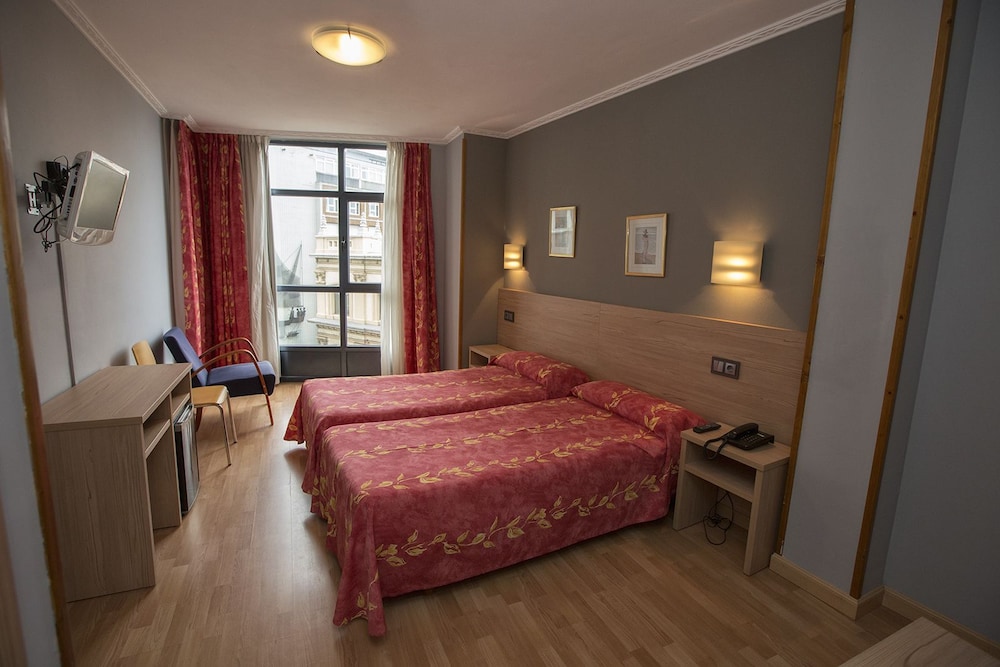 Hotel Don Manuel 31/52