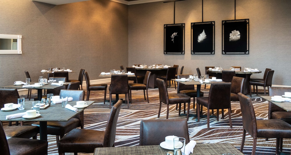 Hyatt Regency Long Island 30/61