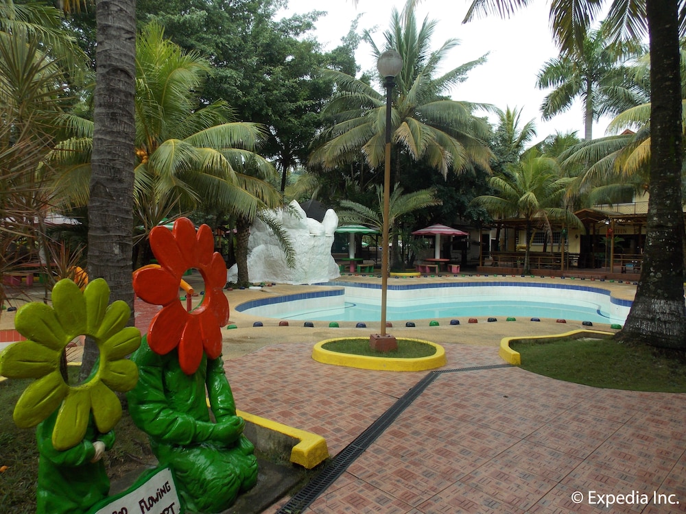 Tubod Flowing Waters Resort 36/49