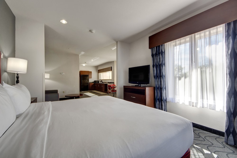 Holiday Inn Express Hotel Amp Suites Oklahoma City North 19/50
