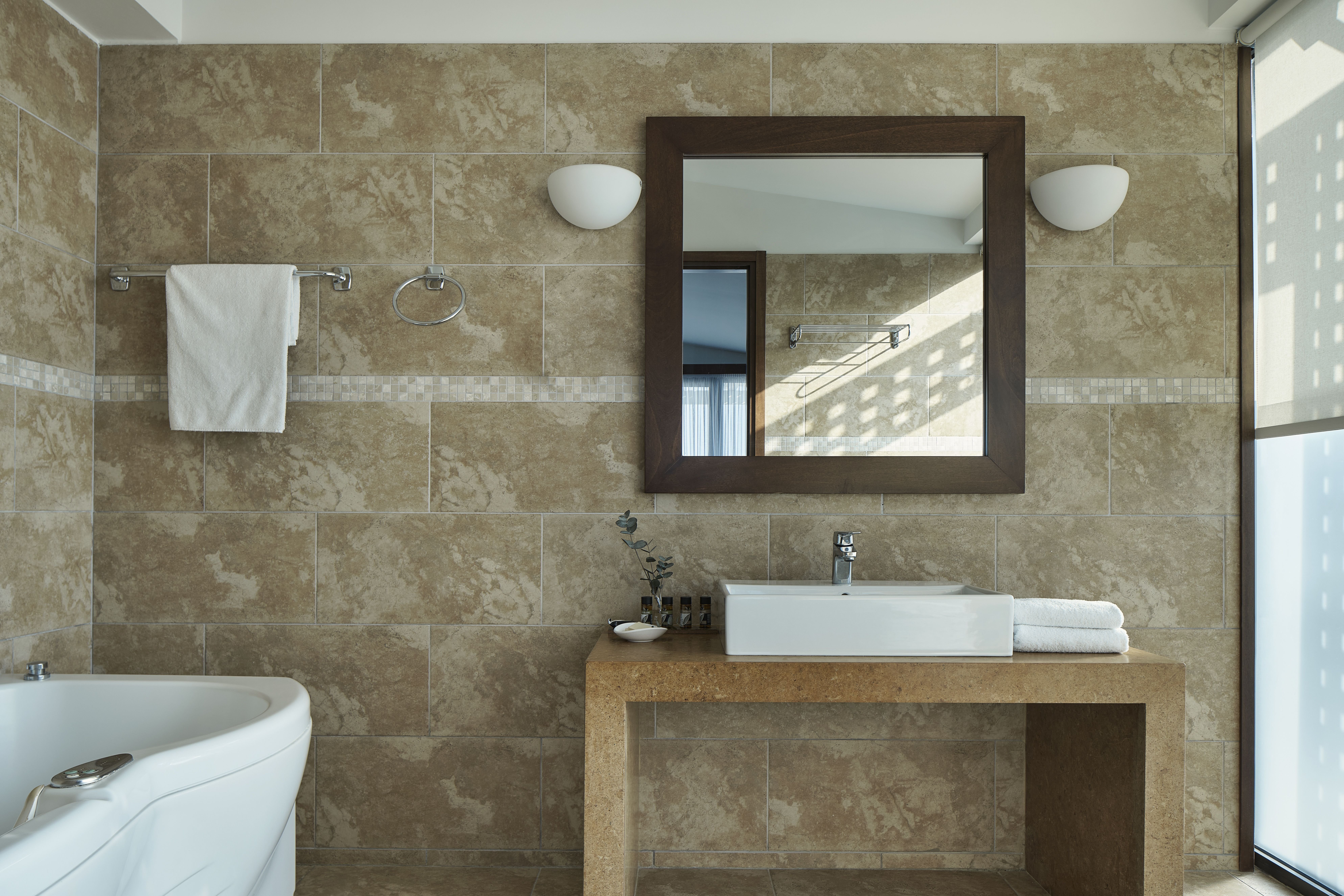 Lato Boutique Hotel 40/40