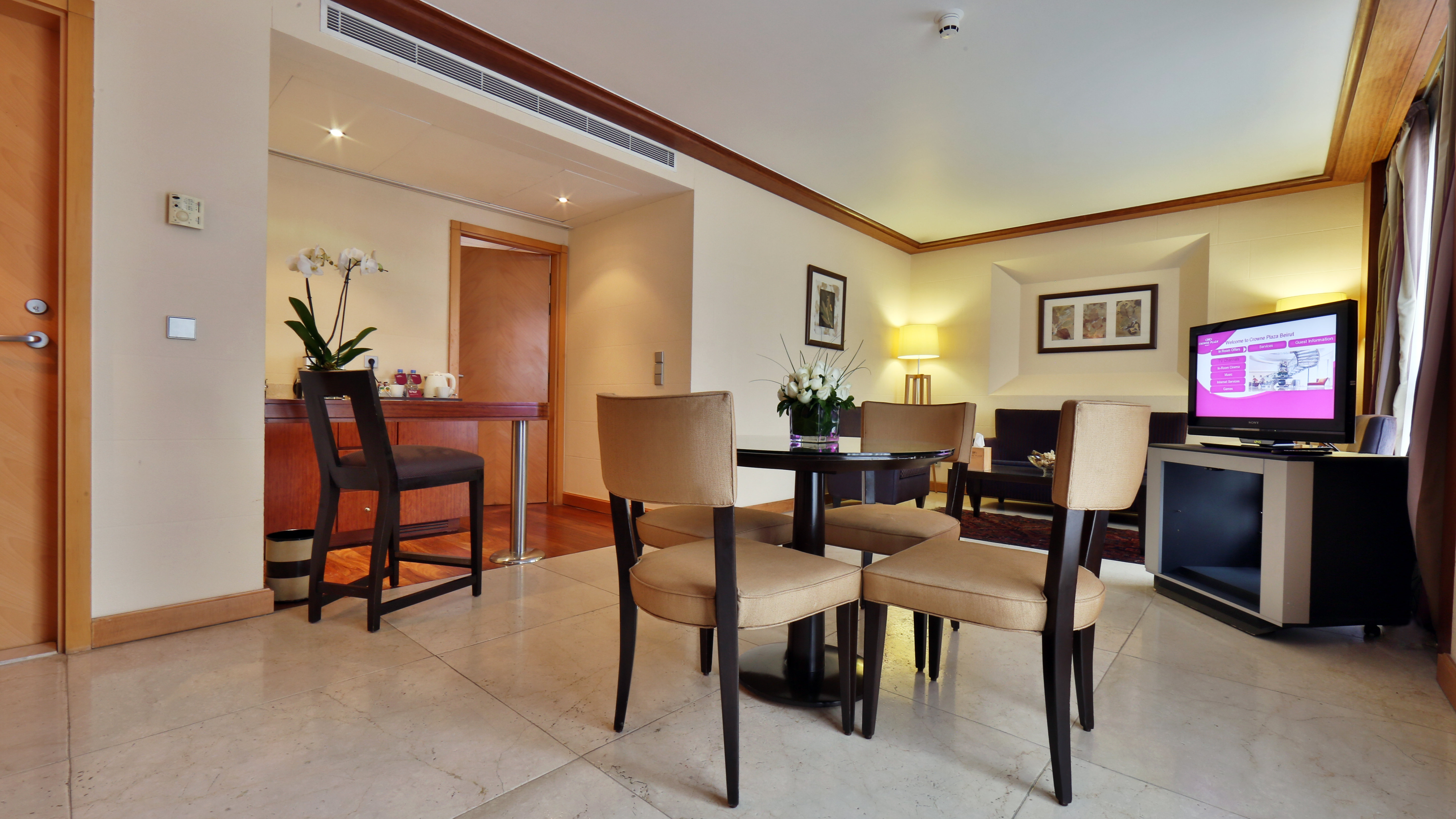 Crowne Plaza Hotel Beirut 31/50