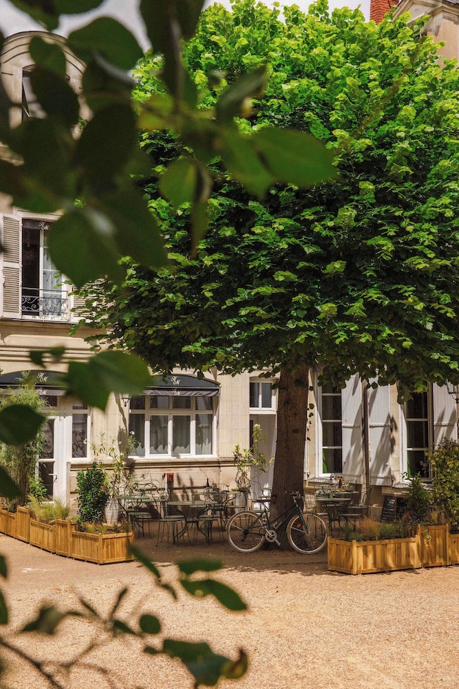 Hotel Du Mail 43/51